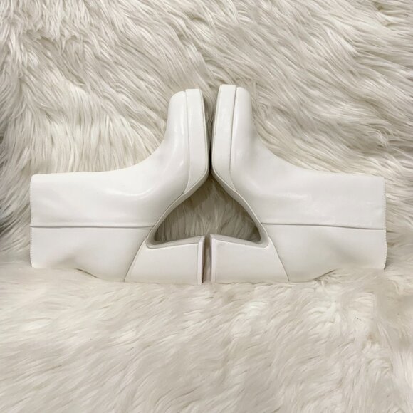 Madden Girl White Platformed Block Heeled Ankle Boots - Picture 5 of 9